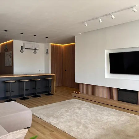 Apartment, Free Parking